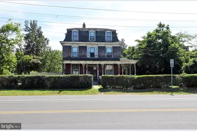 105 East Bay Avenue, Manahawkin, NJ 08050 - Photo 2