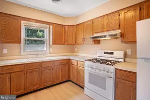 9 Norway Rd, Berkeley, NJ 08757 - Photo 12