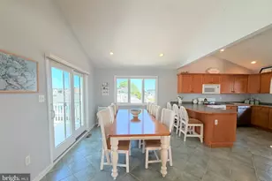 212 N Barnegat Ave, Surf City, NJ 08008 - Photo 14