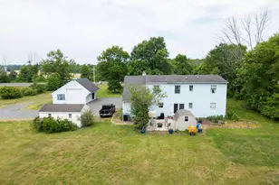 911 Monmouth, Cream Ridge, NJ 08514 - Photo 12