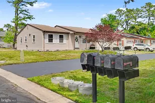 20 Hummingbird Ln, Whiting, NJ 08759 - Photo 26