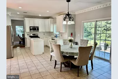 22 Kuzyk, Cream Ridge, NJ 08514 - Photo 2