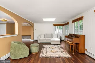 910 Somerset Dr, Toms River, NJ 08753 - Photo 24