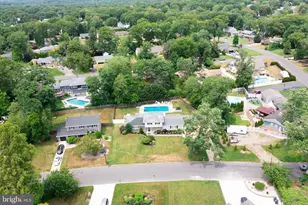910 Somerset Dr, Toms River, NJ 08753 - Photo 50