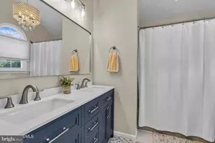 1254 Hereford Close, Toms River, NJ 08753 - Photo 18