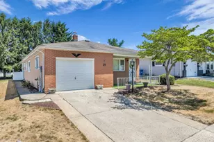 35 Puerto Vallarta St, Berkeley, NJ 08757 - Photo 2