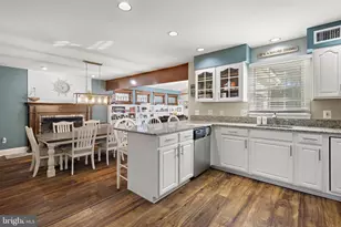 195 S South Lakeshore Dr, Manahawkin, NJ 08050 - Photo 12