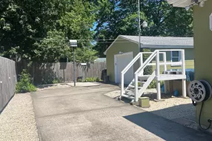 204 National Union Blvd, Tuckerton, NJ 08087 - Photo 2