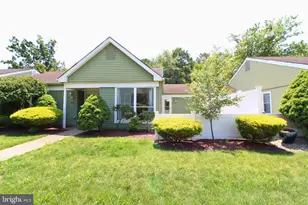 680 Huntington Dr, Manchester Township, NJ 08759 - Photo 2