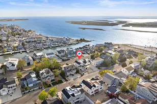 354 W 11th St, Ship Bottom, NJ 08008 - Photo 8