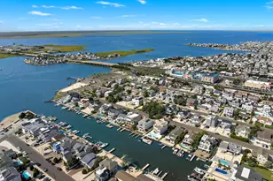 354 W 11th St, Ship Bottom, NJ 08008 - Photo 68