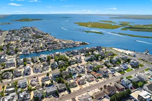354 W 11th St, Ship Bottom, NJ 08008 - Photo 60