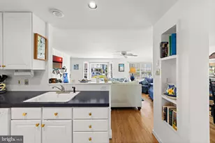 100 E Texas Ave, Long Beach Township, NJ 08008 - Photo 18