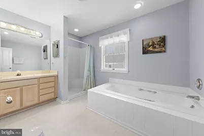 100 E Texas Avenue, Long Beach Township, NJ 08008 - Photo 32