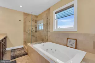 32 Freeman Ct, Toms River, NJ 08753 - Photo 46
