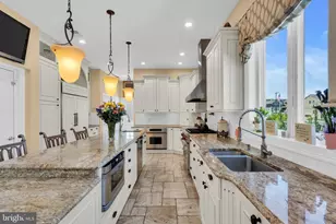 32 Freeman Ct, Toms River, NJ 08753 - Photo 4