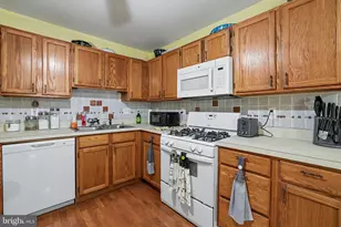 133 W Holly Ln, Tuckerton, NJ 08087 - Photo 12