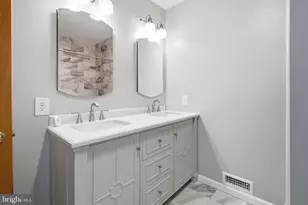 13 Shoveler Ln, Manahawkin, NJ 08050 - Photo 30