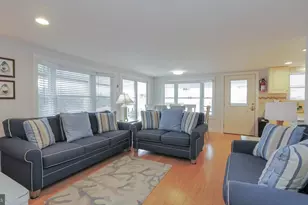 11 E Mercer Ave, Harvey Cedars, NJ 08008 - Photo 10