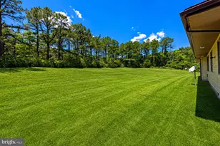 10 Cedar Ave, Manahawkin, NJ 08050 - Photo 16