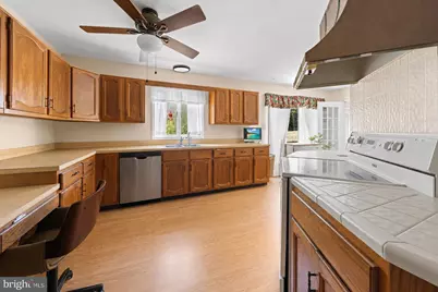 10 Cedar Avenue, Manahawkin, NJ 08050 - Photo 8