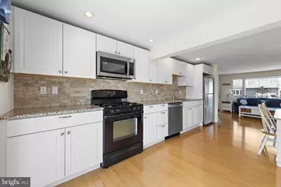 65 Myrtle Drive, Manahawkin, NJ 08050 - Photo 10