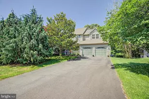 8 Cambridge Ct, Little Egg Harbor, NJ 08087 - Photo 2