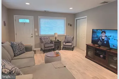 9 Bolans Court, Berkeley, NJ 08757 - Photo 2