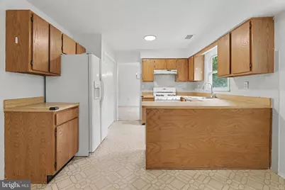 1075 Torremolinos Court, Toms River, NJ 08753 - Photo 16