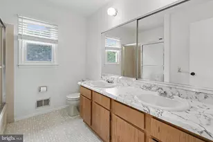 1075 Torremolinos Ct, Toms River, NJ 08753 - Photo 36