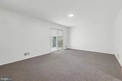 1075 Torremolinos Court, Toms River, NJ 08753 - Photo 20
