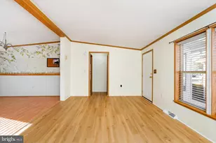 405 Maplehurst Ct, Manchester Township, NJ 08759 - Photo 4