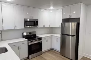 16 Ivy Ct, Whiting, NJ 08759 - Photo 2