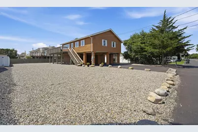 402 Kelly Avenue, Tuckerton, NJ 08087 - Photo 1