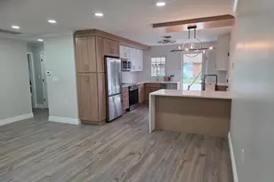 437 Portsmouth Dr, Lakewood, NJ 08701 - Photo 8