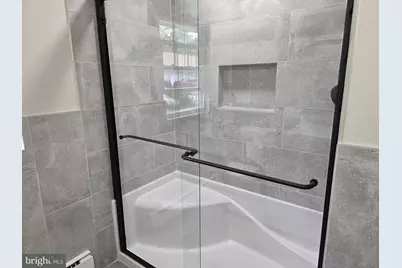 437 Portsmouth Drive, Lakewood, NJ 08701 - Photo 16