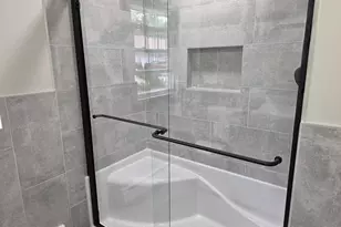 437 Portsmouth Dr, Lakewood, NJ 08701 - Photo 16