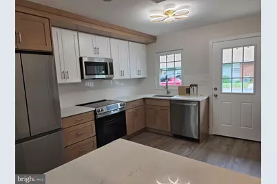 437 Portsmouth Drive, Lakewood, NJ 08701 - Photo 4