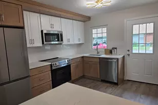437 Portsmouth Dr, Lakewood, NJ 08701 - Photo 4