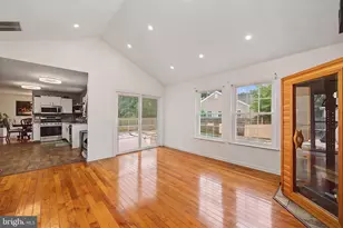 1025 Cutlass Ave, Manahawkin, NJ 08050 - Photo 16