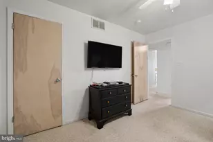 11 W Essex Ave, Harvey Cedars, NJ 08008 - Photo 6