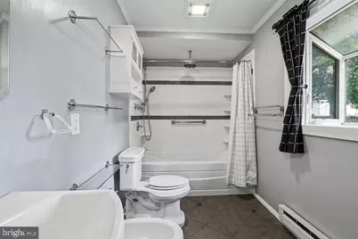 1222 Ripple Avenue, Manahawkin, NJ 08050 - Photo 36
