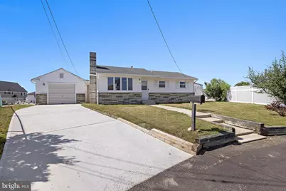 34 Lake Singleton Court, Tuckerton, NJ 08087 - Photo 2