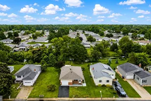 350 Barbados Dr N, Toms River, NJ 08757 - Photo 2