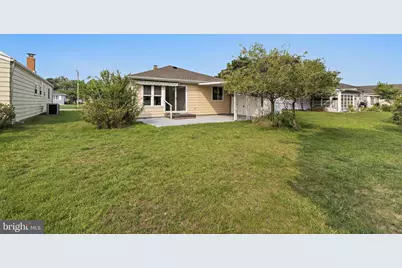 350 Barbados Drive N, Toms River, NJ 08757 - Photo 46