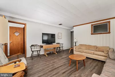 27 N 19th Street, Surf City, NJ 08008 - Photo 6