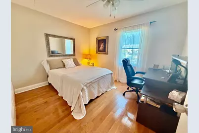 211 S William Cook Boulevard, Manahawkin, NJ 08050 - Photo 38