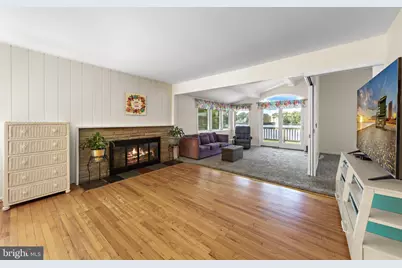 77 N Lakeshore Drive, Manahawkin, NJ 08050 - Photo 4