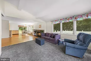 77 N Lakeshore Dr, Manahawkin, NJ 08050 - Photo 8