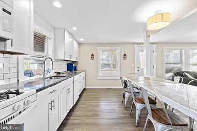 21 E 9 Street, Barnegat Light, NJ 08006 - Photo 12